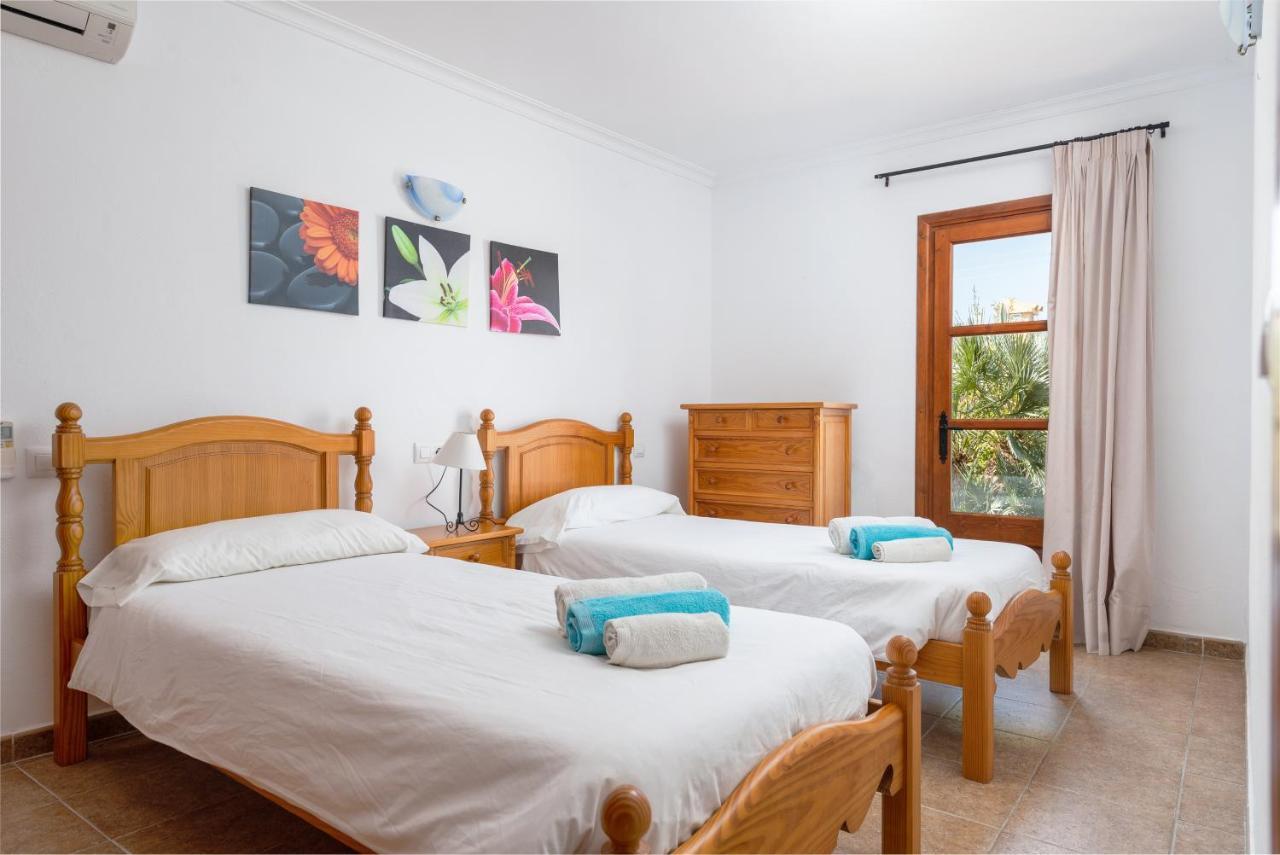 Pou D,ambroitx, Pool And Sea Views In Villa Alcudia (Mallorca)